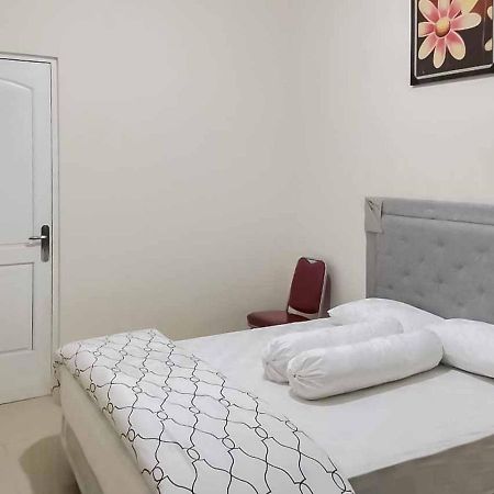 Wisma Talenta Mitra Reddoorz Τζακάρτα Εξωτερικό φωτογραφία