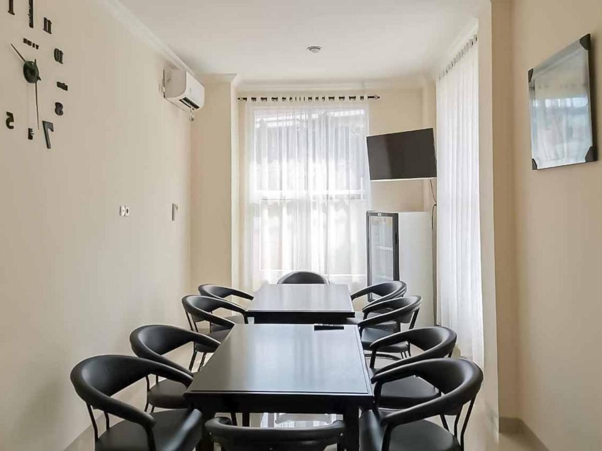 Wisma Talenta Mitra Reddoorz Τζακάρτα Εξωτερικό φωτογραφία