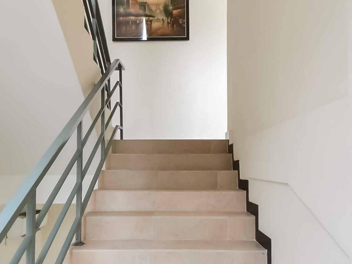 Wisma Talenta Mitra Reddoorz Τζακάρτα Εξωτερικό φωτογραφία